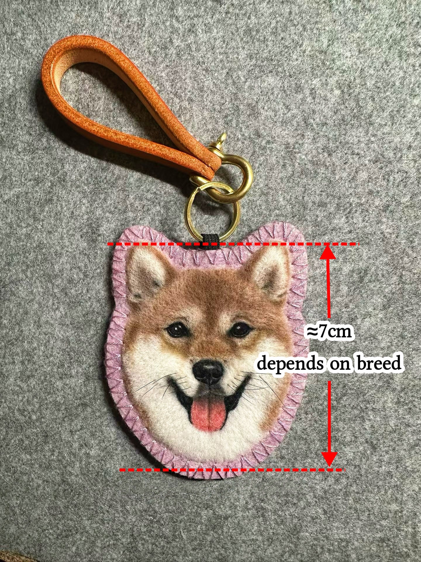 Custom 2D Felted Pet Ornament: Handcrafted Wool Decoration - Photo 4