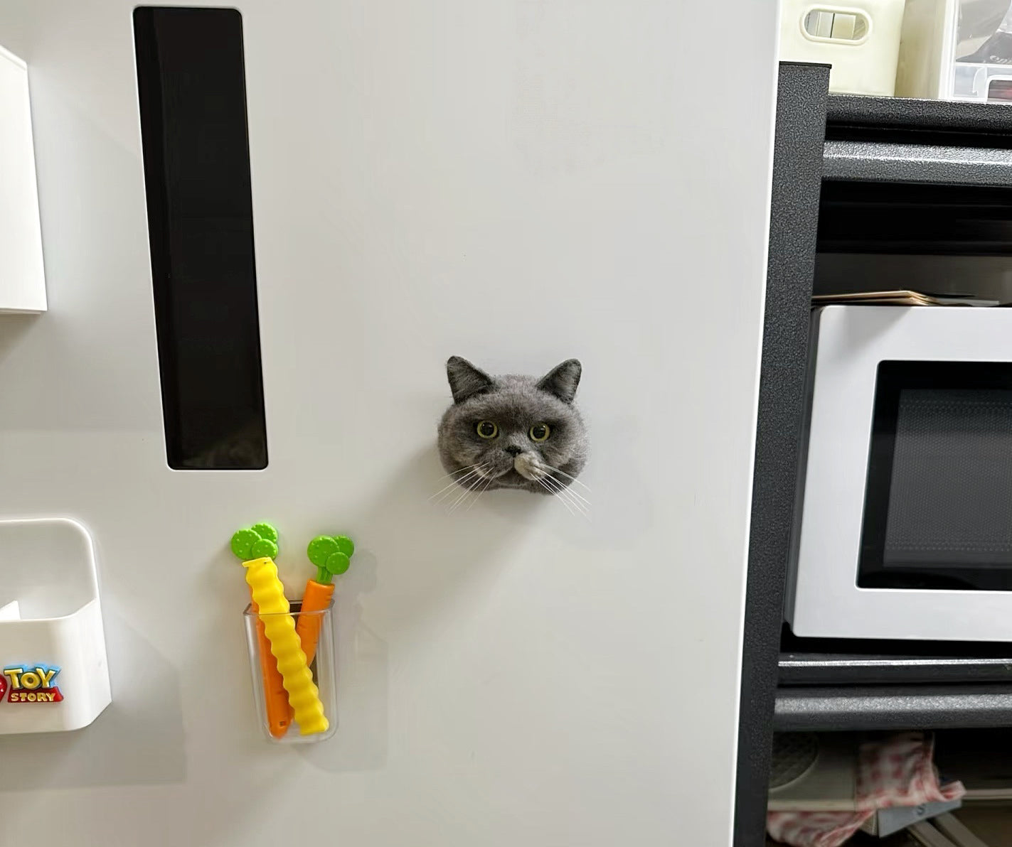 Custom 3D Felted Pet Magnet: Handcrafted Wool Fridge Art - Photo 11